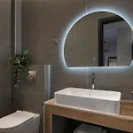 Nuovo Suites-central With Private Parking 新马尔马拉斯