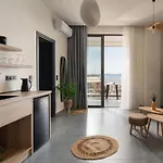 Nuovo Suites-central With Private Parking 公寓 新马尔马拉斯