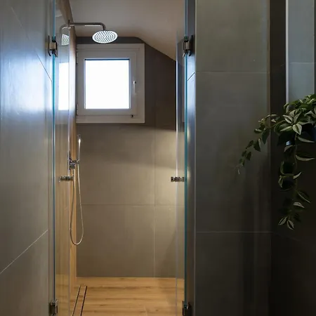 Lejlighed Nuovo Suites-central With Private Parking *
