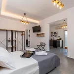 Nuovo Suites-central With Private Parking Apartament Neos Marmaras