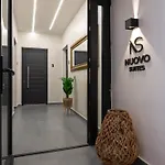 Apartament Nuovo Suites-central With Private Parking