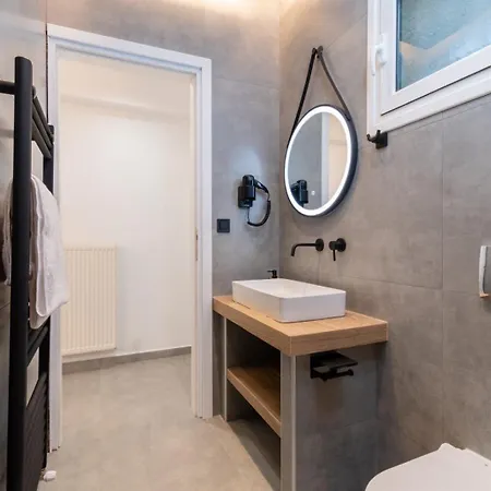 Nuovo Suites-central With Private Parking