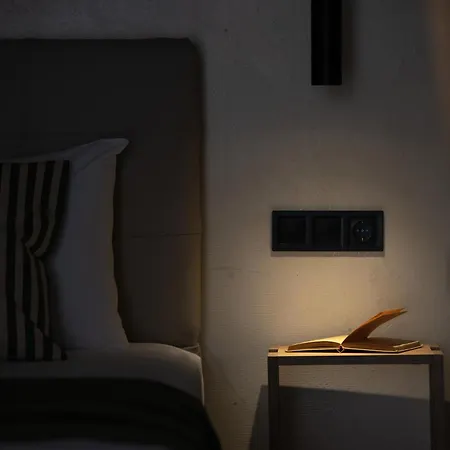 Nuovo Suites-central With Private Parking Апартаменты *