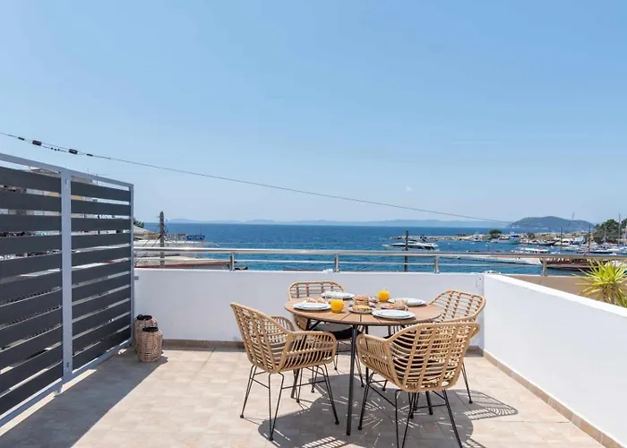 Apartamento Nuovo Néos Marmarás