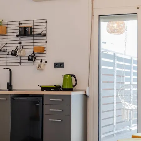 Nuovo Suites-central With Private Parking Apartamento
