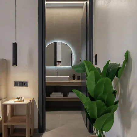 Nuovo Suites-central With Private Parking Apartamento *